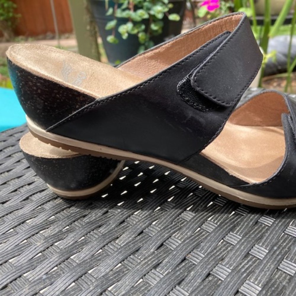 Dansko Sandals Black and White
